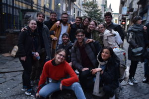 Ο οργανισμός νεολαίας InfinityGreece διοργάνωσε με επιτυχία την πρώτη του αποστολή ομάδας σε ανταλλαγή νέων που πραγματοποιήθηκε στην Πομπηία της Ιταλίας τις ημερομηνίες 01-07/03, όπου έστειλε συνολικά 4 νέους να συμμετάσχουν στο πρόγραμμα "Youth & Volunteering".